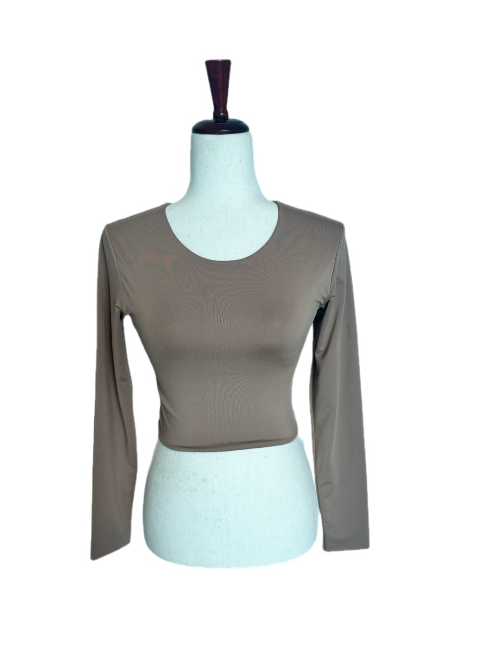 Women's Nude Beige Double Layer Cropped Long Sleeve Bodysuit Size M NWOT